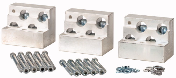 KOMPLET ZACISKÓW (JEDNA STRONA), 4X(70-150 MM2) EML33 - 127669 - EATON